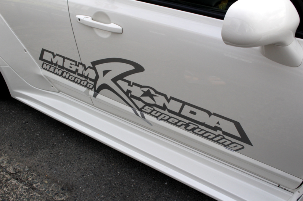 M and M Honda - Type H Sticker