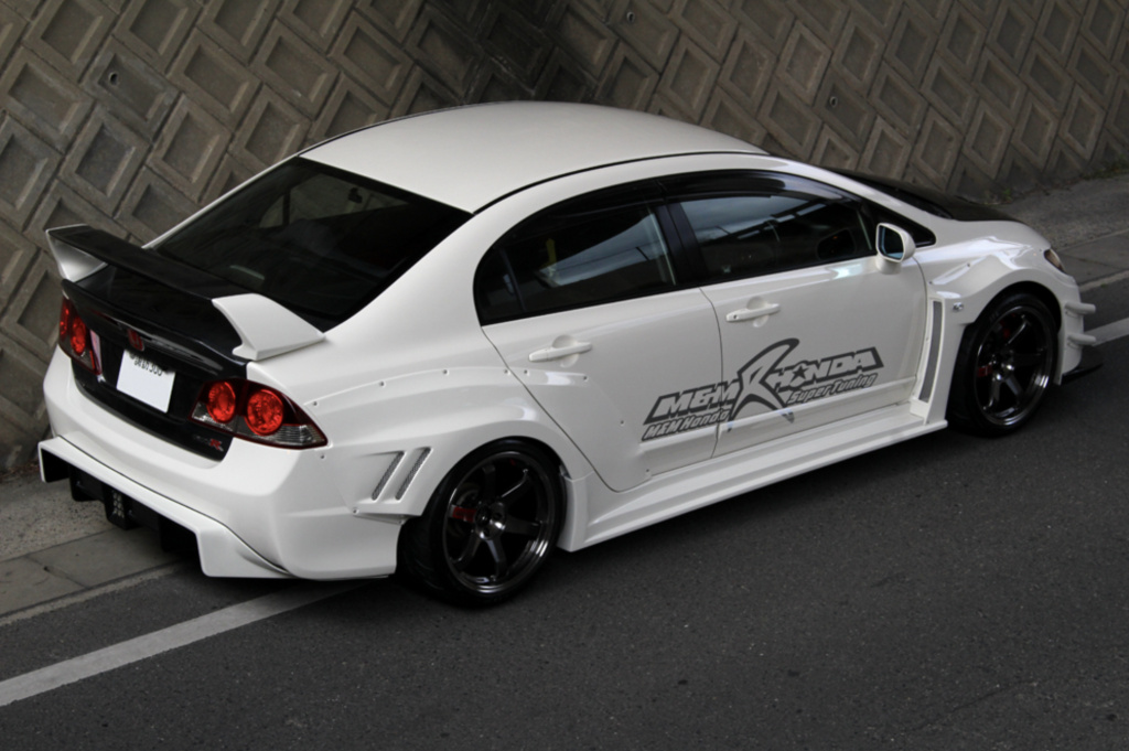 M and M Honda - Type H Sticker