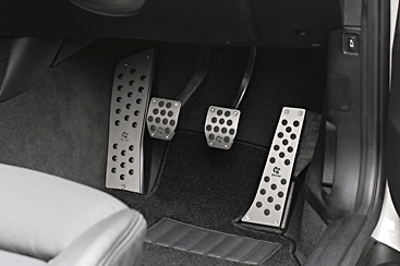 car pedal grips