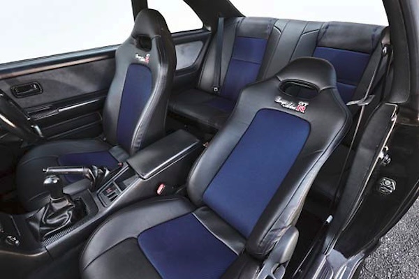 Garage Active - Original Seat Covers - R33