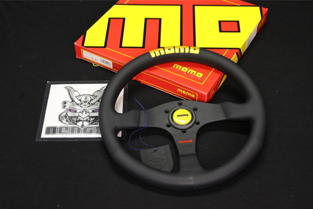 品良く着こなすため Momo - Performance Nengun - Wheel Competition パーツ