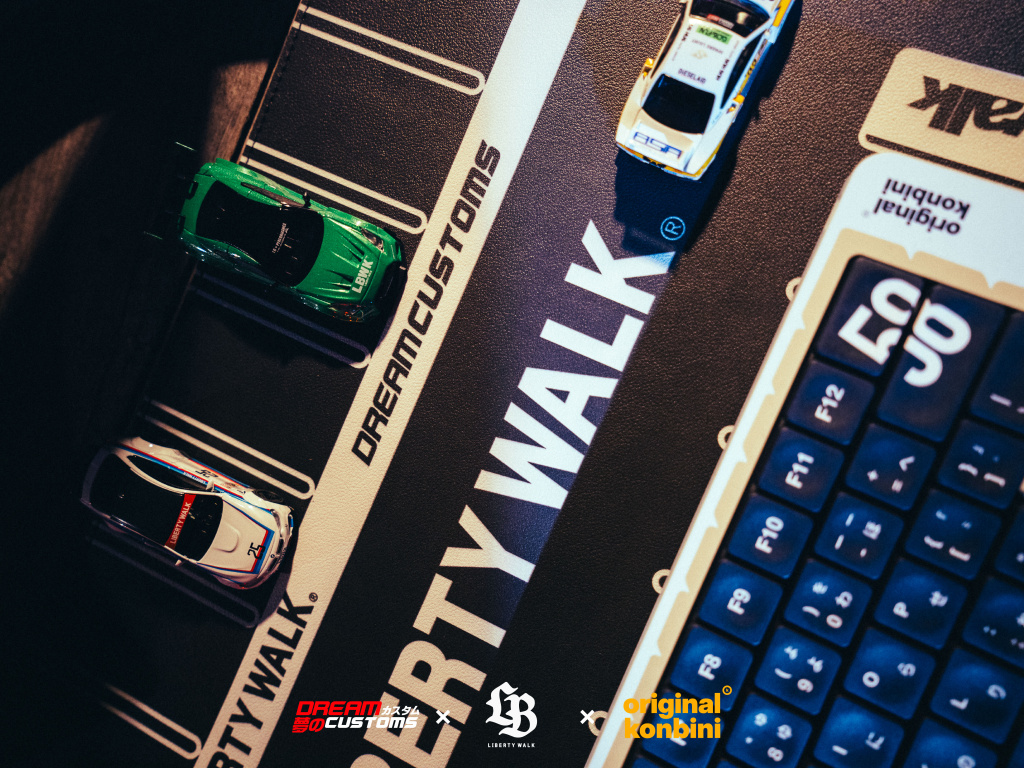 Liberty Walk - Keyboard & Deskpad Bundle