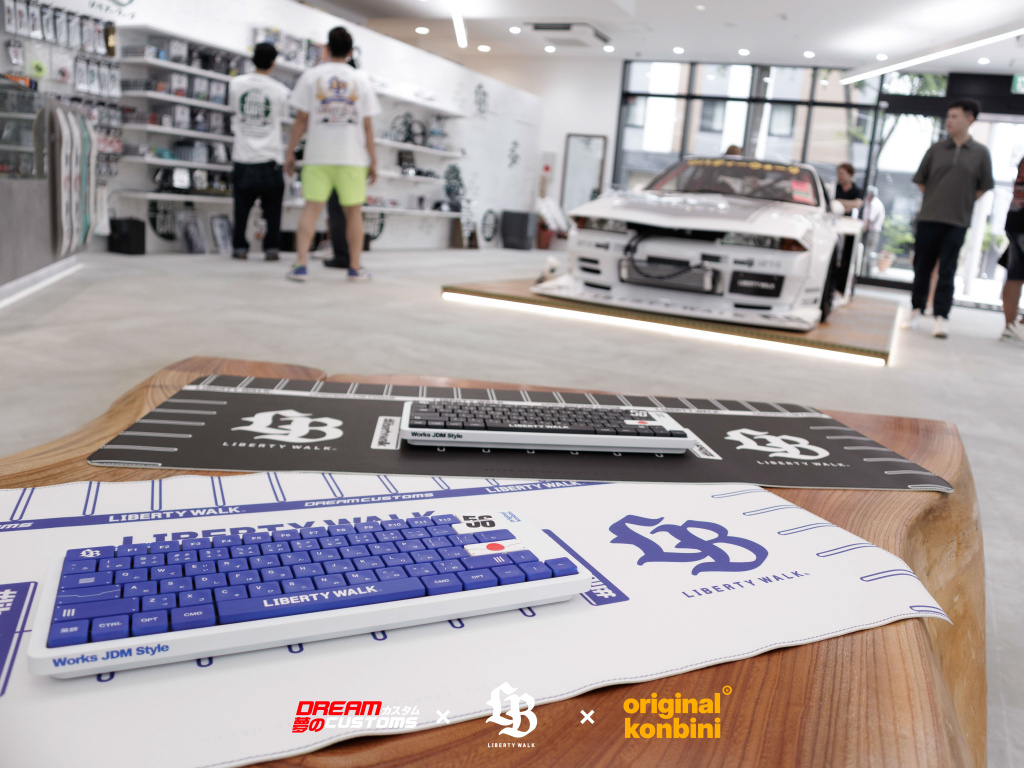 Liberty Walk - Keyboard & Deskpad Bundle