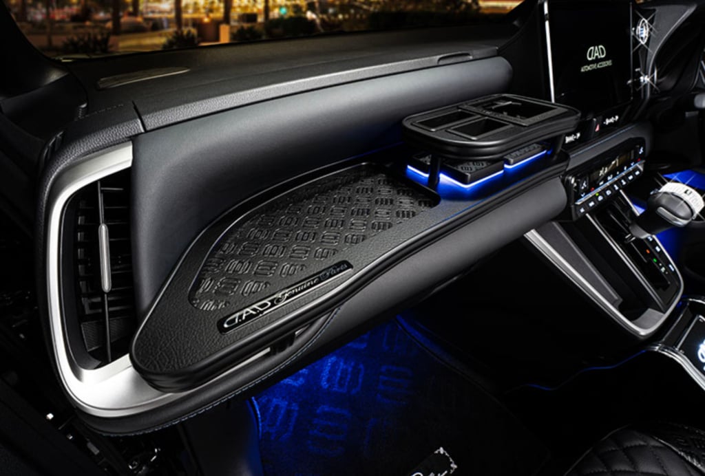 Garson - D.A.D. Front Table Matte Black Model