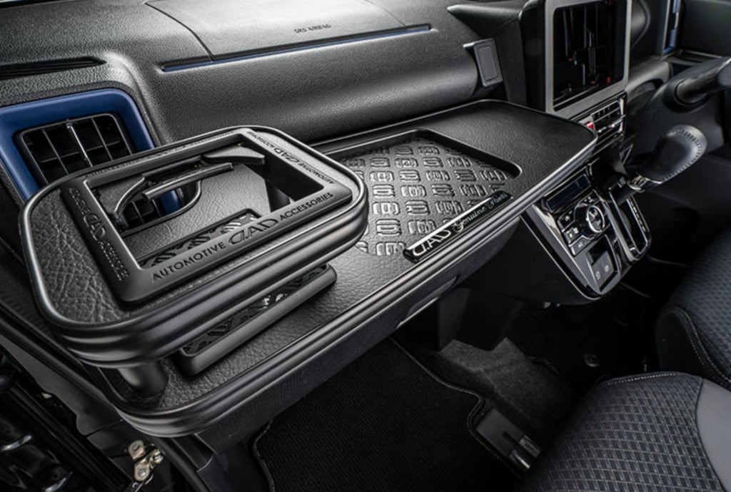 Garson - D.A.D. Front Table Matte Black Model