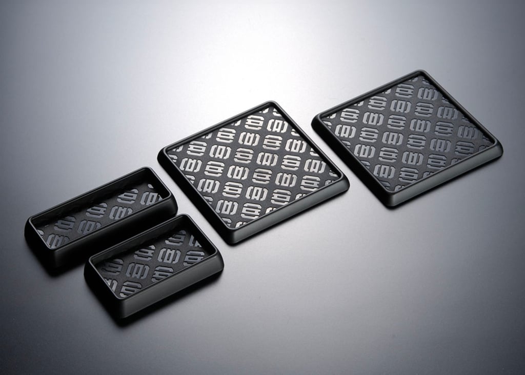 Garson - D.A.D. Front Table Matte Black Model