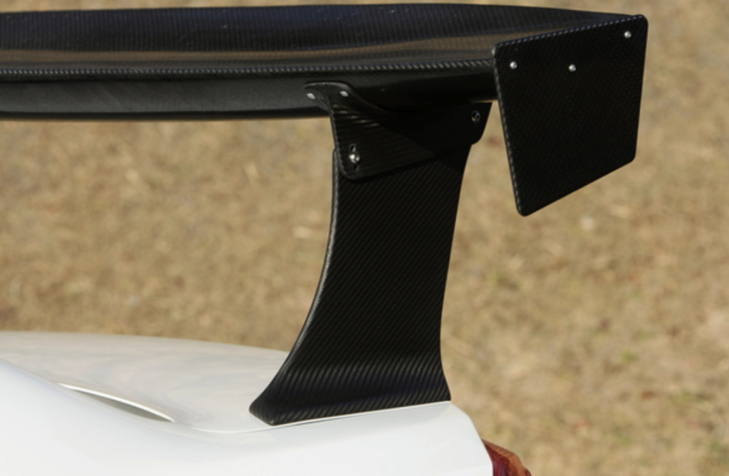 WHITEANGEL FULL CARBON 最終破格セール 1991-1999 Mitsubishi 3000GT Carbon Fiber Rear Trunk Spoiler