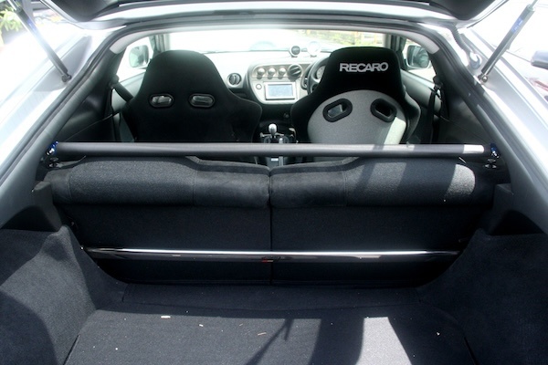 M and M Honda - Rear Pillar Bar