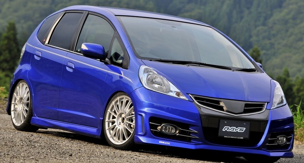 Honda fit ge6 фото