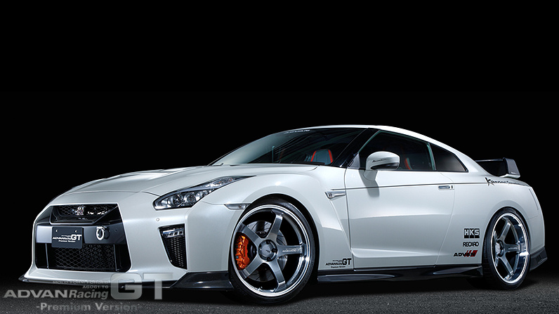 ADVAN Racing GT Premium Version