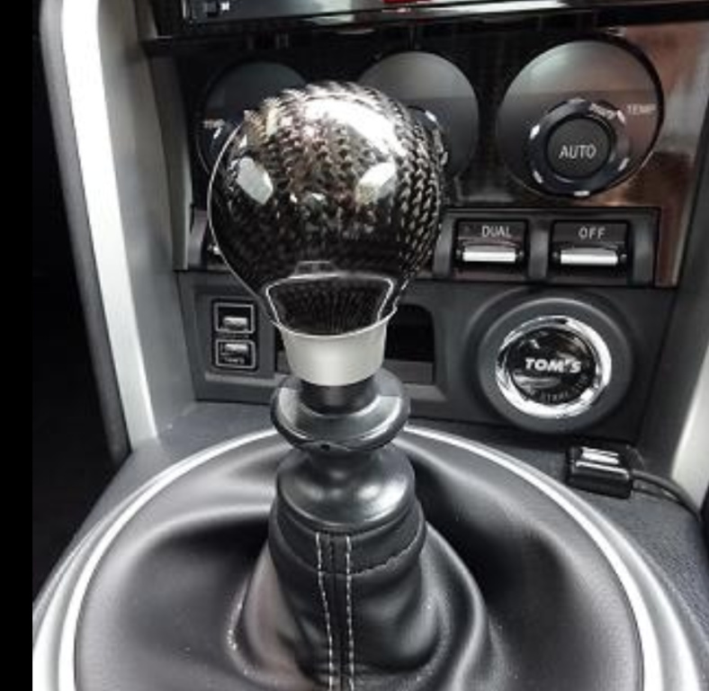 ⭐︎TOM'S シフトノブ 4ピンコネクタ–⭐︎ TOM'S - Carbon Shift Knob for 86 - Nengun Performance
