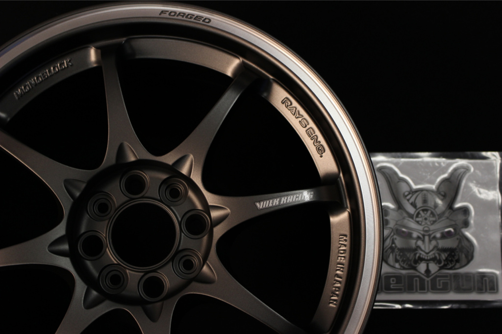 V-R CE28 CLUB RACER (Matt DarkGunmetal/Rim FlangeDC)