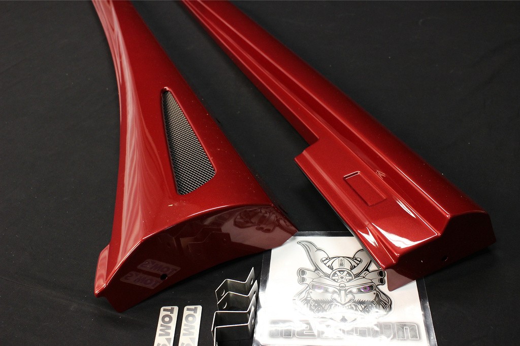 Side Steps - Construction: ABS - Colour: Red Mica Crystal Shine (3R1) - 51082-TAE30-R