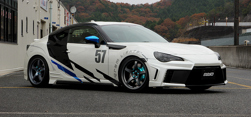 RAYS - Gram Lights 57CR - Nengun Performance
