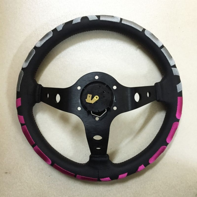 Car Make T&E - Vertex - Steering Wheel - VERTEX 1996 PINK - 330mm
