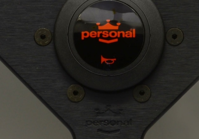 personal neo grinta 35パイ Personal Neo Grinta Suede Steering Wheel - Red Stitch
