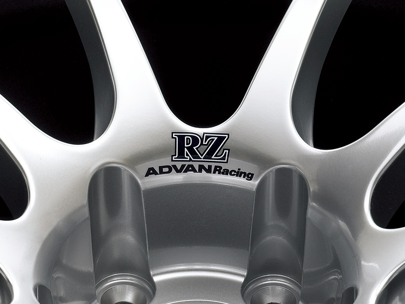 タイヤ・ホイール ADVAN Racing RT for Europe Cars YOKOHAMA WHEEL