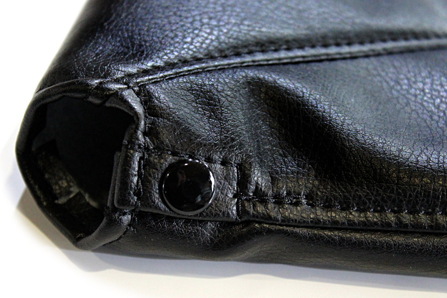 Black Stitch