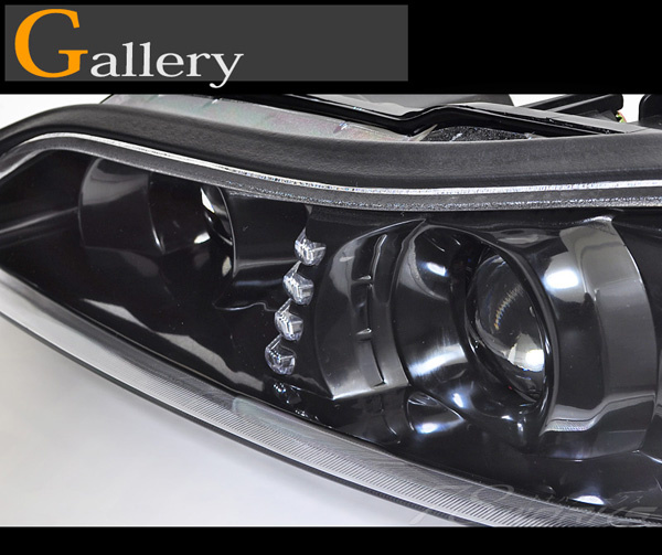 Color: Black - U011