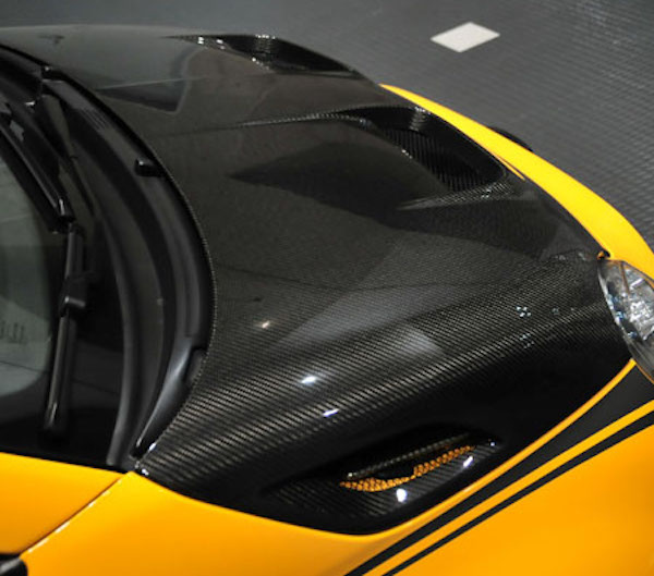 Three Hundred - Carbon Bonnet