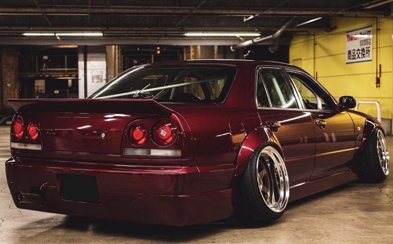 URAS - R34 Skyline 4 Door Vertical Stabilizer - Nengun Performance