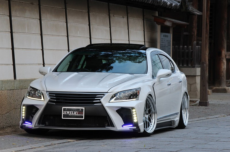 Black Pearl - Jewelry Line Diamond Sport Series for Lexus LS