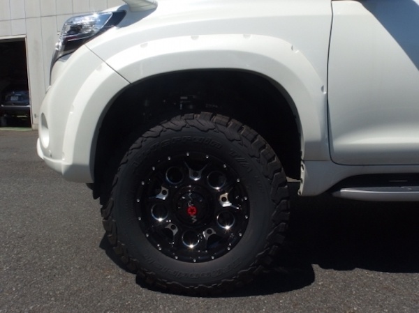 ブレースバー ホワイト REN 2021-2024 Ford F150 Raptor Fender Painted (OEM | Passenger