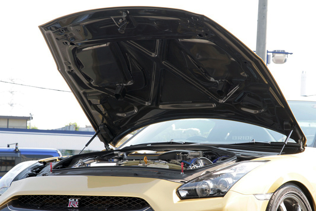 Top Secret - R35 Aero Bonnet (~2016)