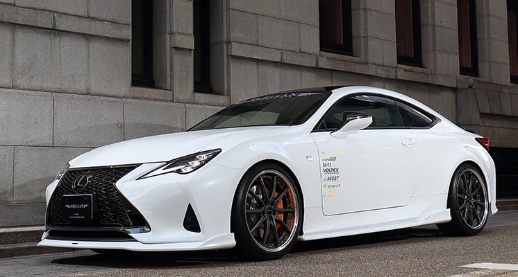 LEXUS RC ARTISAN SPIRITS サイドステップ 白 レクサスRC ｜ ARTISAN SPIRITS for LEXUS（レクサス）TOYOTA（トヨタ