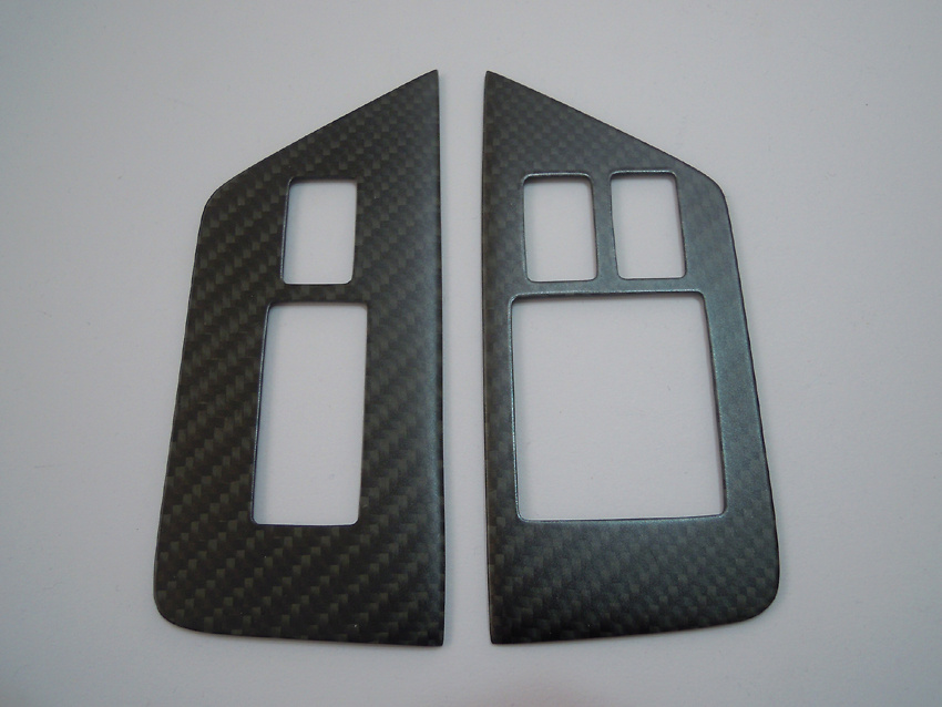 Carbon Window Switch Panels - Set of 2 (Left and Right) - Material: Black Carbon 2x2 - Material: Black Carbon 2x2 Matte Finish - Material: Silver Carbon 2x2 - Compatibility : Left-Hand Drive - Compatibility : Right-Hand Drive - R35-INS-W