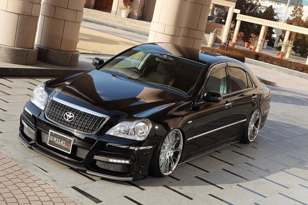 Black Pearl - Jewelry Line Pearl Series - Toyota Crown Majesta