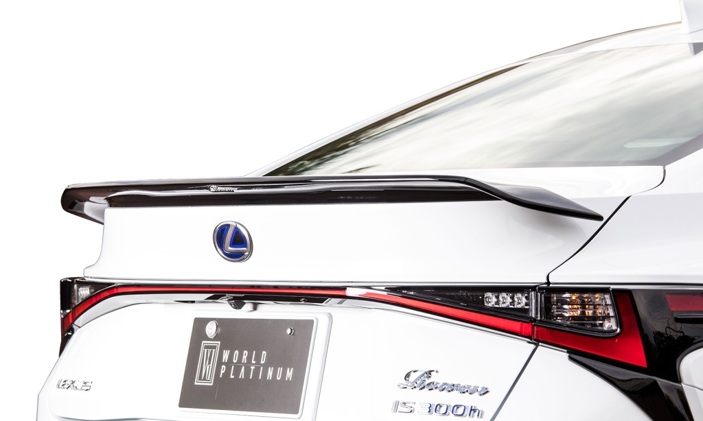 ROWEN - LEXUS IS300/300h F SPORT Body Kit by Rowen JAPAN