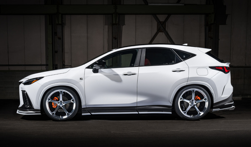 LEXUS 新型NX Fsports 非売品