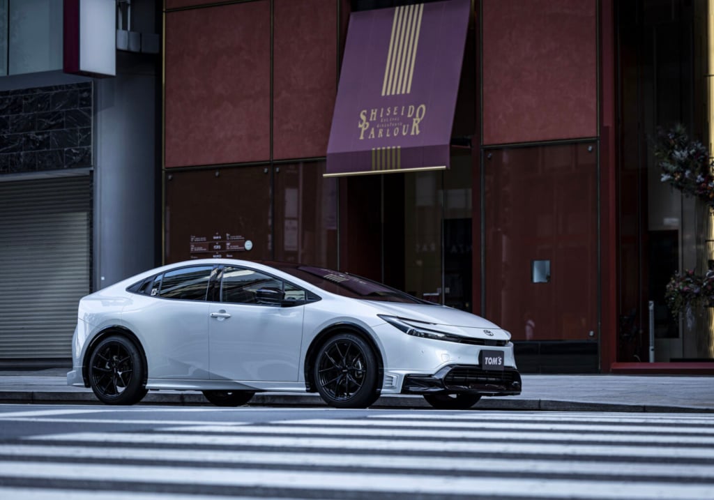 TOM'S - Toyota Prius 60 Series Styling Parts