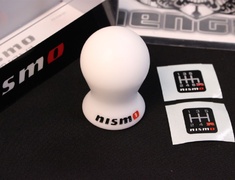 Nissan - Colour: White - Length: 70mm - Thread: M10/M12x1.25 - C2865-1EA04