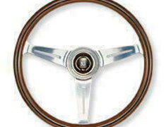 Nardi - Classic Wood Steering Wheel