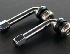  - V16C - Colour: Chrome - Shape: L-Shape - 180004