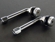  - V24C - Colour: Chrome - Shape: L-Shape - 180012