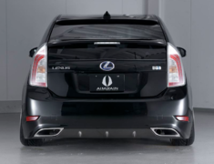 Prius - ZVW30 - Rear Bumper (reflector included) - RB