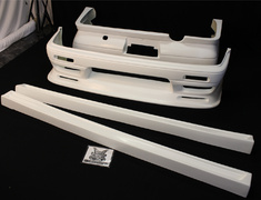 3 Piece Kit - Front Bumper Spoiler, Side Steps, Rear Bumper Spoiler - Construction: FRP - Colour: Unpainted - 3P Kit