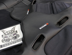 Skyline GT-R - BNR34 - Material: PVC Leather - Color: Black - Insert: Ultra Suede - Seat: Ultra Suede - 87900-RNR40