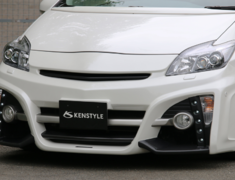 Prius - ZVW30 - Front Bumper Spoiler (LED daytime lamp set) - Construction: FRP/Carbon - Colour: Unpainted - ZVW30-FBSFC