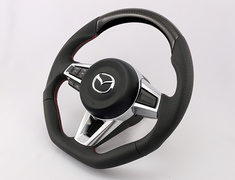 Roadster - ND5RC - Type: D-Shape - Material: Carbon/Leather Combination - Diameter: W373mm x H365mm - Stitch: Red/Silver Two-Tone - MC03
