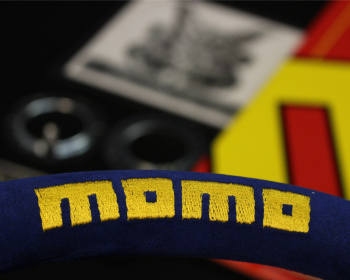 Universal - Momo - TREK Steering Wheel