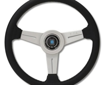  - Nardi - Classic Leather Steering Wheels
