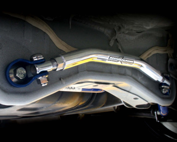 M and M Honda - Rear Lower Arm Bar