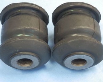 Mugen - Front Lower Arm Bush Set