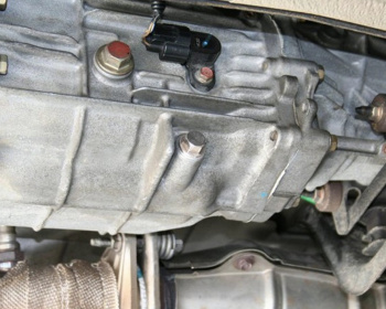 Honda - Transmission - Thread: M14 x P1.5 - MDB-MT