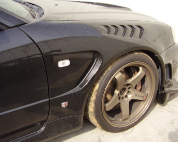 Skyline GT-R - BNR34 - Border Racing - Aero Fenders