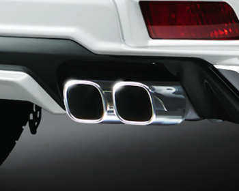 Land Cruiser - GDJ150W - Pieces: 1 - Tail Size: 90mm x 75mm (x2) - Tail Type: Square Dual - D2174-28210